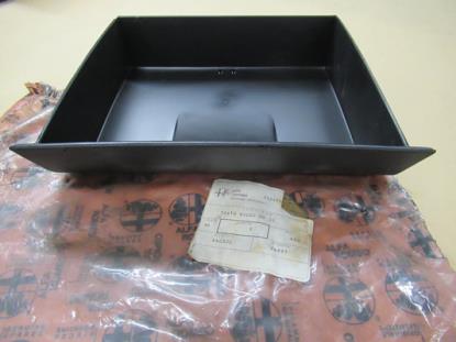 124103 Dashboardkastje