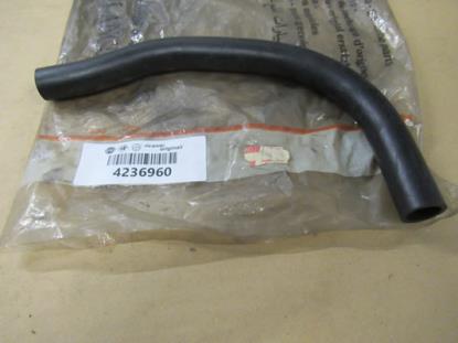 4236960 Cilinderkopontluchting slang