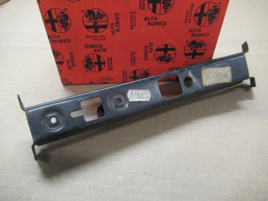 511040 Beugel portier rechtsvoor