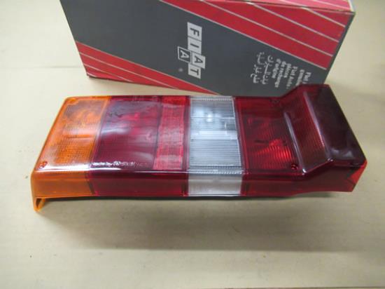 5974454 Achterlicht linkerzijde