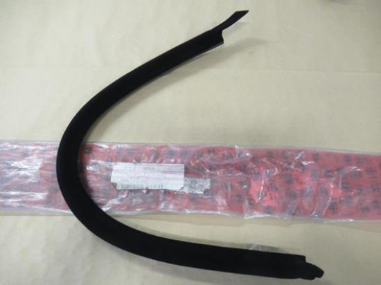 60570134 Dak pakking rechterzijde