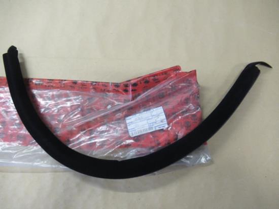 60570135 Dak pakking linkerzijde