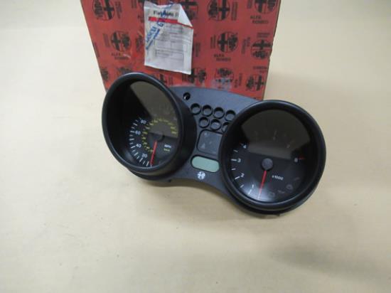 60622867 Instrumentenpaneel MPH en KMH