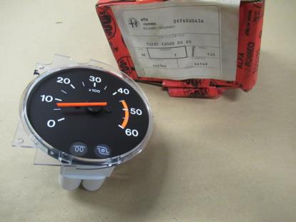 705851 Toerenteller instrumentenpaneel