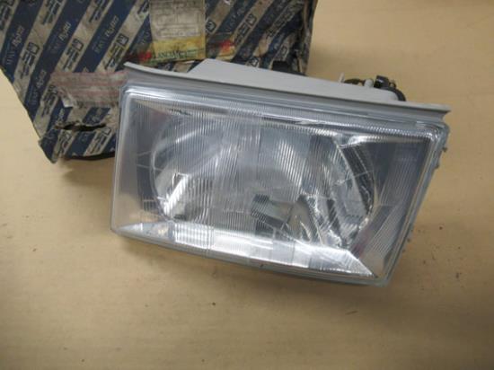 82399564 Koplamp linkerzijde