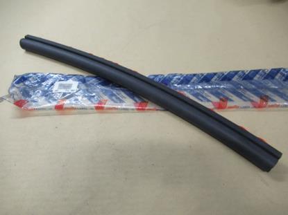 82456357 Pakking radiator grille