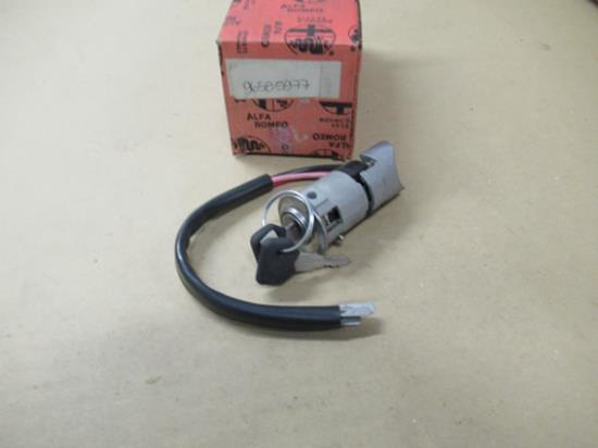 96585977 Contactslot met twee sleutels