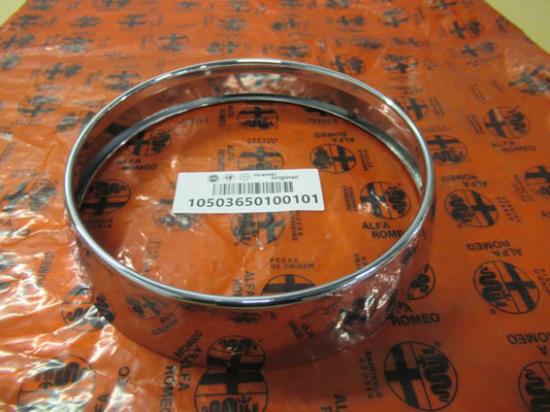 10503650100101 Koplampring