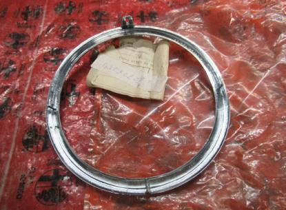 116426510100 Koplampring