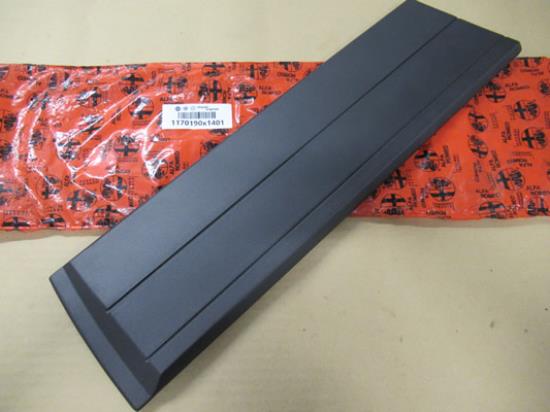 117019018200 Sideskirt rechtsachter