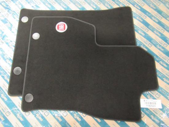 1182523 Mattenset voorzijde Fiat