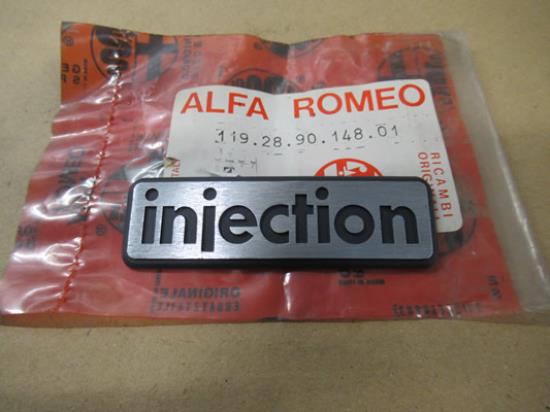 119289014801 Embleem Injection