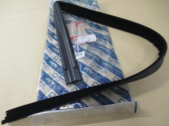 46511409 Profielrubber portier rechtsvoor