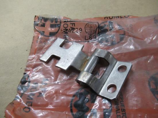 534229 Achterklep scharnier