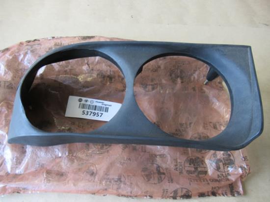 537957 Koplamp sierstuk