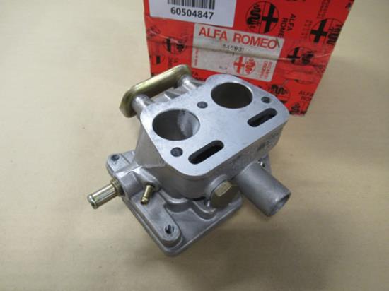 60504847 Inlaatspruitstuk linkerzijde