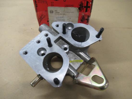 60504850 Inlaatspruitstuk rechterzijde