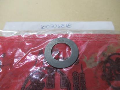 60506818 Ring