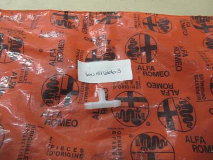 60516663 Ruitenwisser aansluiting