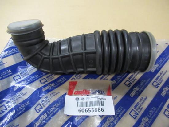 60655886 Luchtfilterslang 2.4 JTD