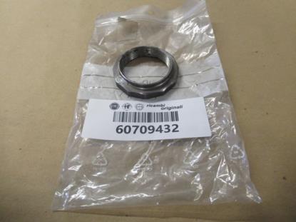 60709432 Naafmoer voorwiel