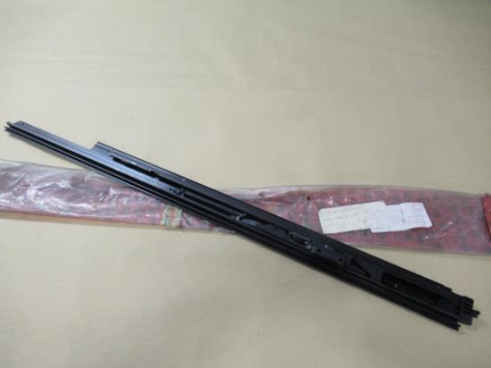 60806783 Elektrisch dak geleider rechterzijde