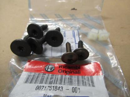 71751843 Achterbumper bevestigingsset