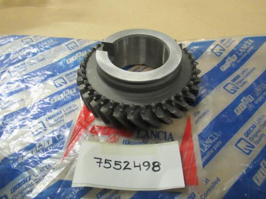 7552498 Tandwiel 4e versnelling