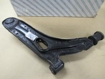 7705615 Draagarm linksvoor