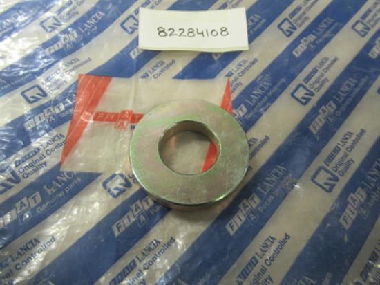 82284108 Spil achter ring