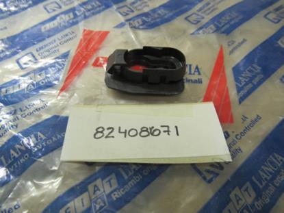 82408671 Bus motorkap