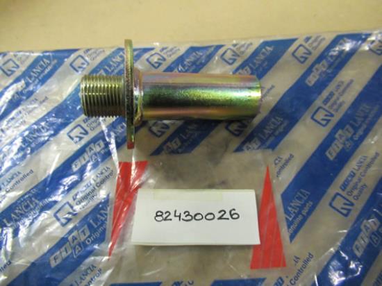 82430026 Bumper afstandstuk