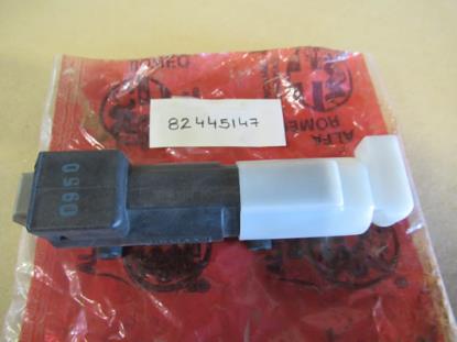 82445147 Elektrische motor kofferbak vergrendeling