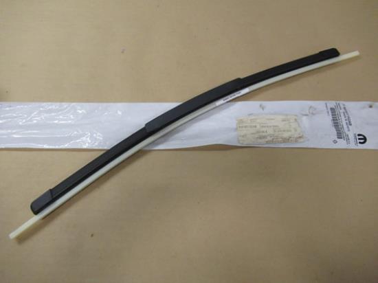 K68101152AB Ruitenwisserblad rechterzijde