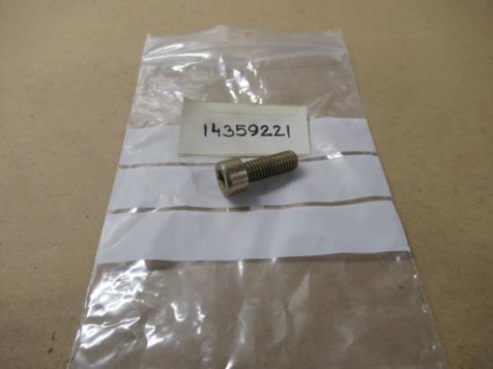 14359221 Bout M8x22