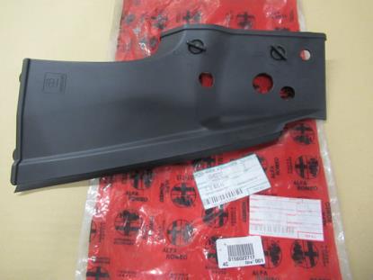 156022717 Beschermplaat rechtsvoor