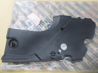 156044260 Beschermplaat rechtsvoor