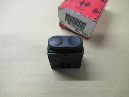 183260580 Rugleuning bedieningsschakelaar voorstoelen