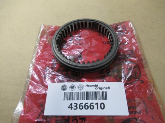 4366610 Versnellingsbak mof