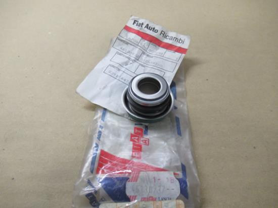 46130932 Waterpomp keerring