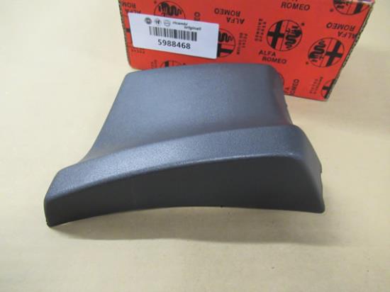 5988468 Spatbord sierstuk linksvoor