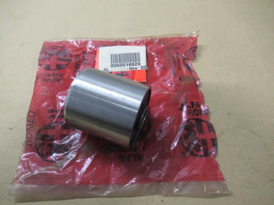 60516929 Achtervering draagarmrubber