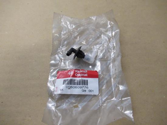 60609776 Voorruitwisser aansluiting