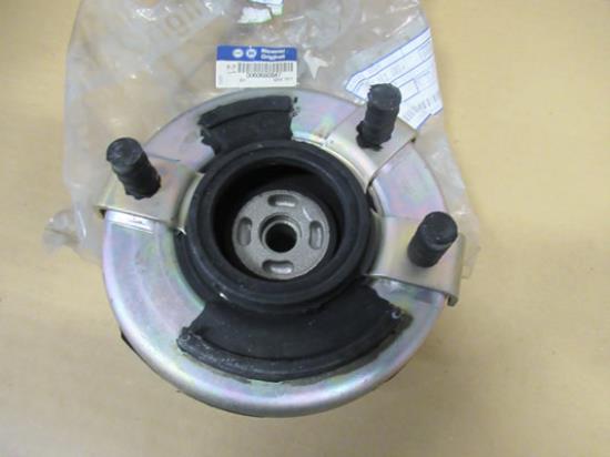 60680847 Voorvering veerpootlager linkerzijde