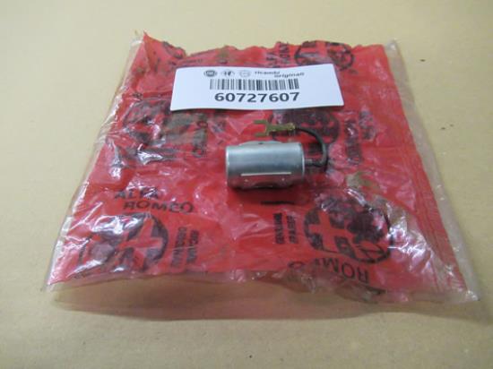 60727607 Condensator