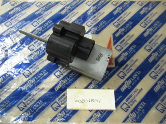 60801501 Kachel stelmotor