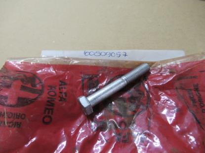 60809057 Uitlaatsysteem bout M8x35