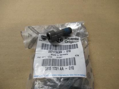 71739389 Vliegwiel bout M10x27