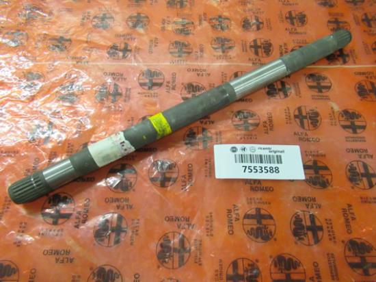 7553588 Aandrijfas linkerzijde