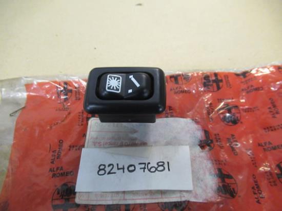 82407681 Plafond verlichting schakelaar